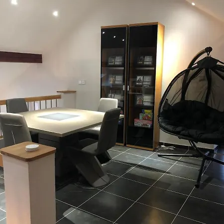 Apartment Cozy 120m With 3 Bedrooms And 1 Cinema